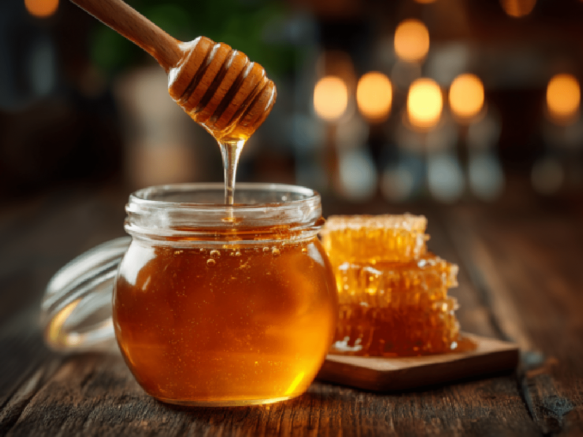 The Powerful Health Benefits of Raw Local&nbsp;Honey
